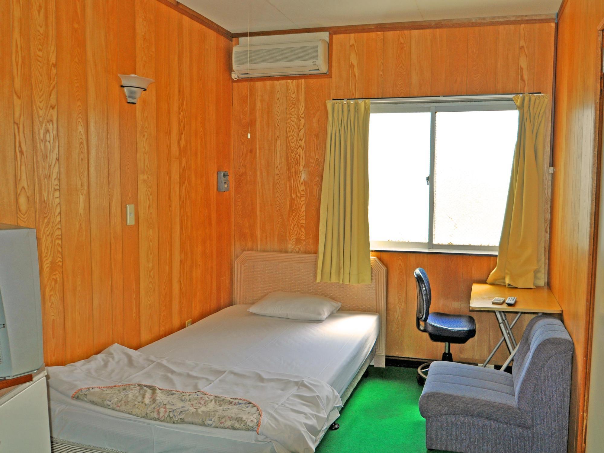 Yoshida Hotel Okinawa Exterior photo